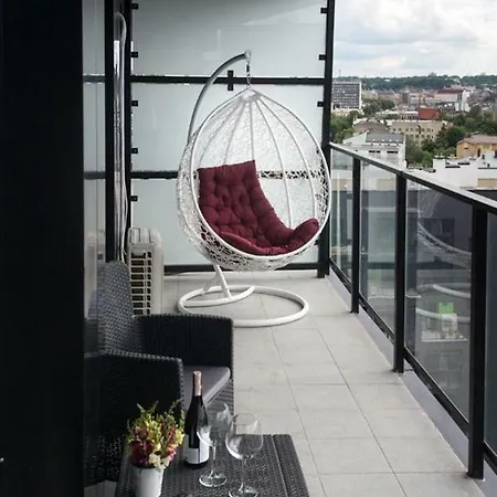 Апартаменти Vip Avalon